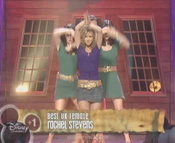 medley-somegirls-mmm-disneychannelkidsawards-09-04-04-009.jpg