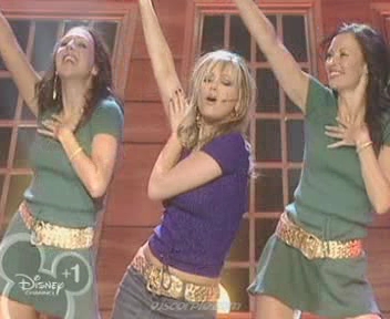 medley-somegirls-mmm-disneychannelkidsawards-09-04-04-084.jpg